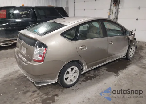 2005 Toyota Prius from USA, damaged, VIN JTDKB20U153062000